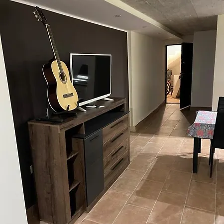 Doki Basement Apartmán